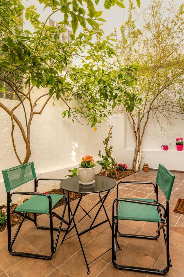 Luxury Town Center Suite Apt A2 イラクリオン エクステリア 写真